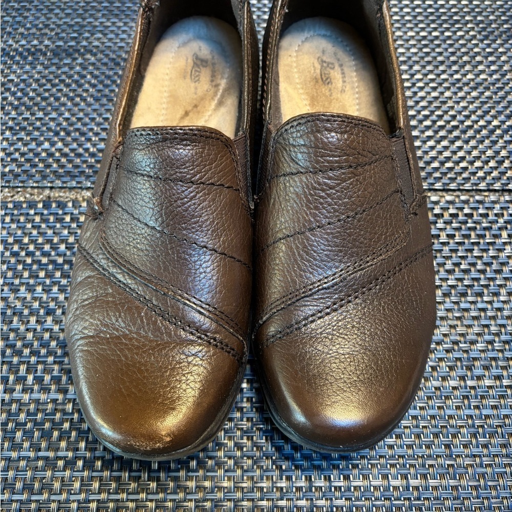 G.H. Bass & Co. Women's Flats